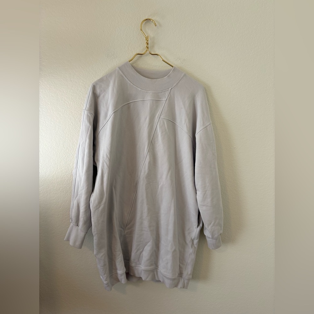 lululemon athletica Women's Light Gray/white Crew Neck Sweater